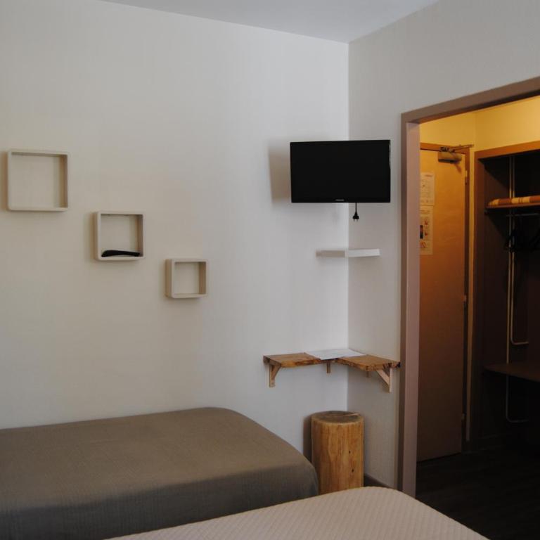 Hôtel Acropolis - Lourdes - Habitación Doble Superior - 2 camas - 3