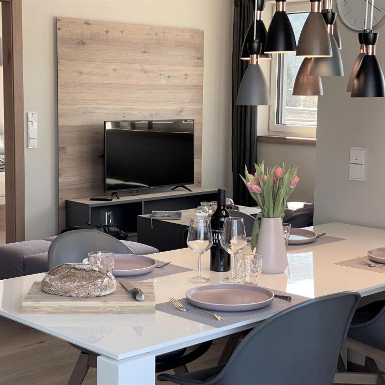 Apartment BergArt - One-Bedroom Penthouse with Balcony and Mountain View - 8