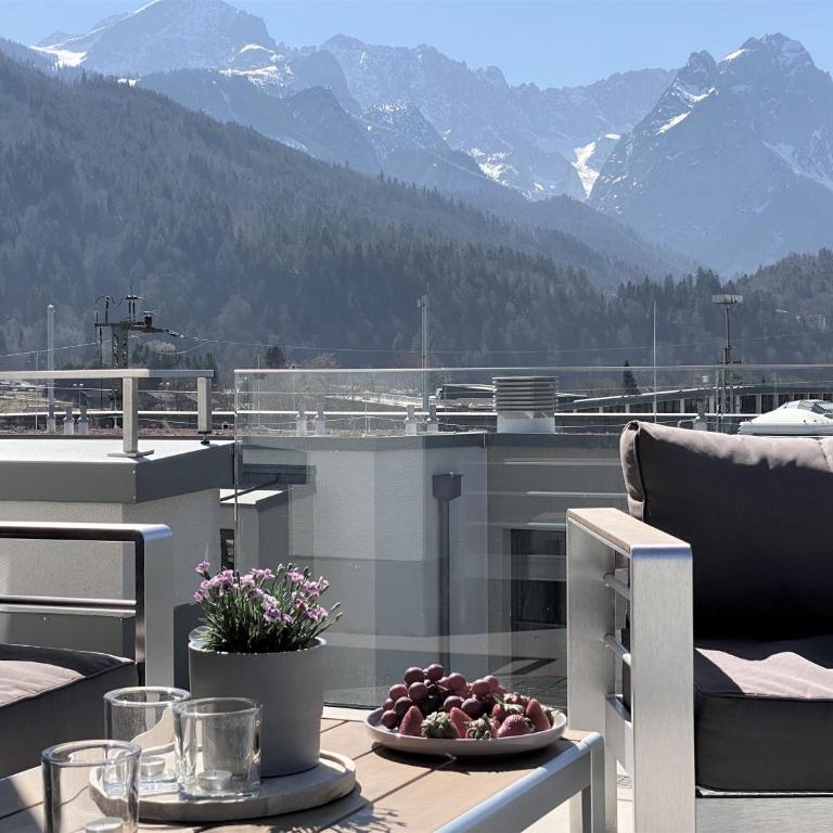 Apartment BergArt - One-Bedroom Penthouse with Balcony and Mountain View - 7