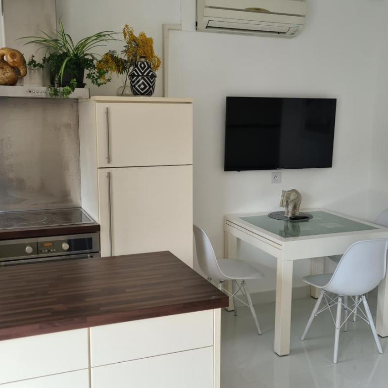 1 mn CROISETTE près Martinez - Apartamento de 1 dormitorio - 3