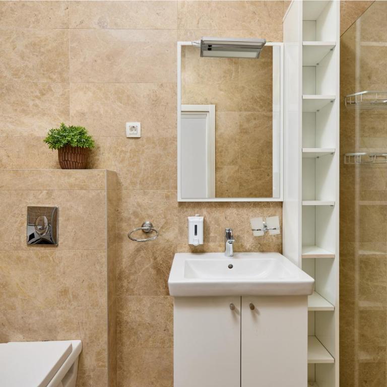 Neda's Stunning View - Two-Bedroom Apartment - 21