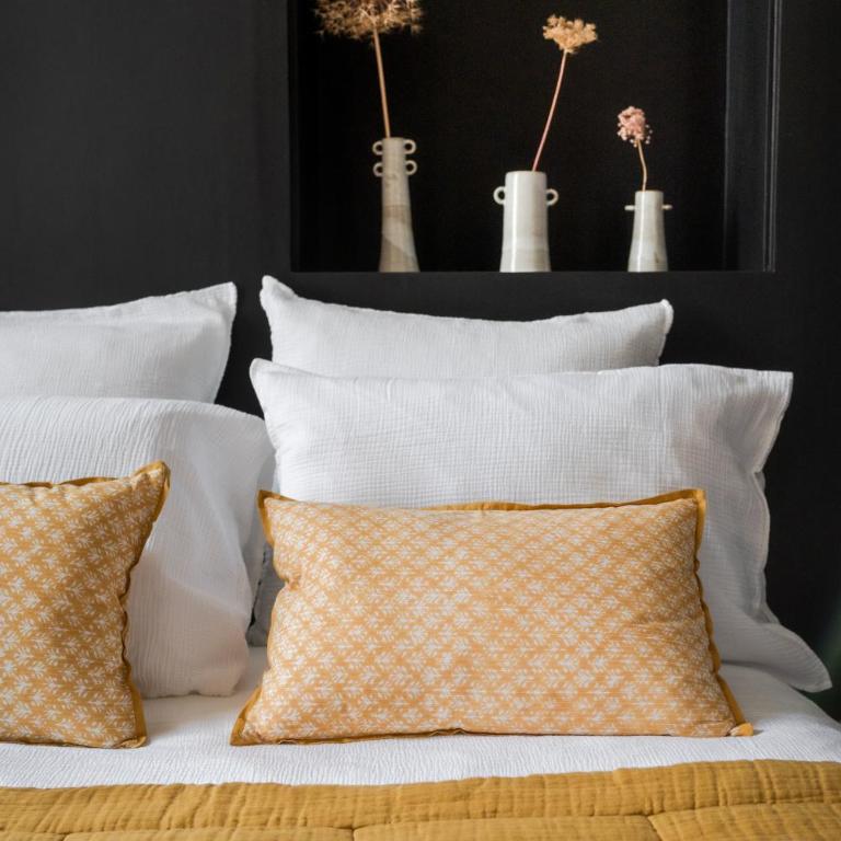 MAISON HULOTTE - Double Room with Private Bathroom - 6