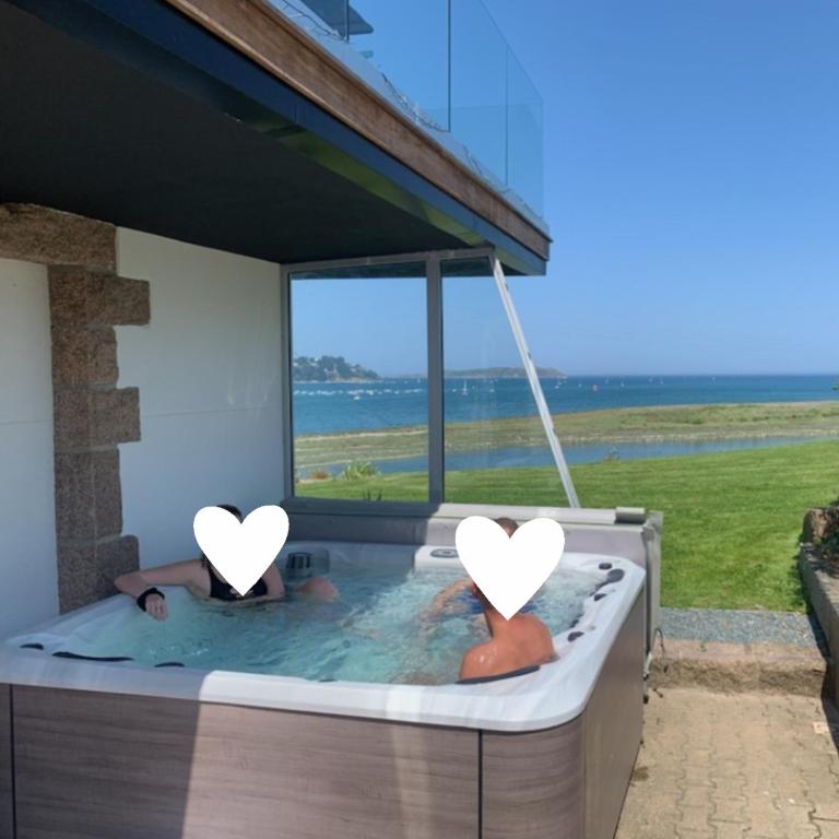 Villa l'hermine Vue mer exceptionnelle, prestation luxe contemporaine avec cinema et spa, borne voit électrique - Villa - 43