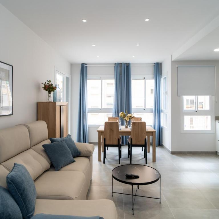 AAC Málaga - Amplio apartamento con terraza, totalmente equipado, nuevo, muy bien ubicado - Apartamento con terraza - 22