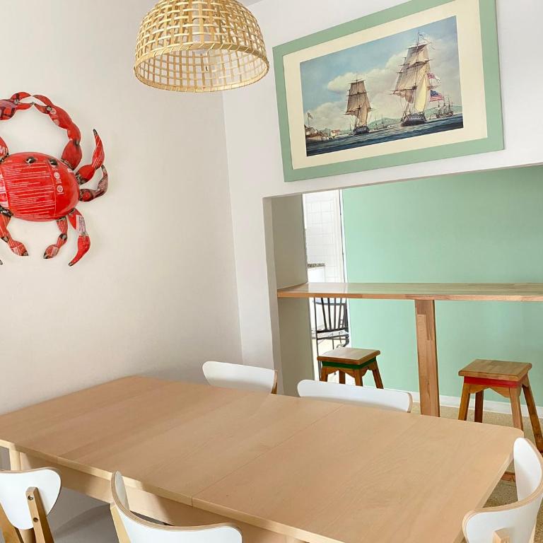 Atico con Terraza - Two-Bedroom Apartment - 12