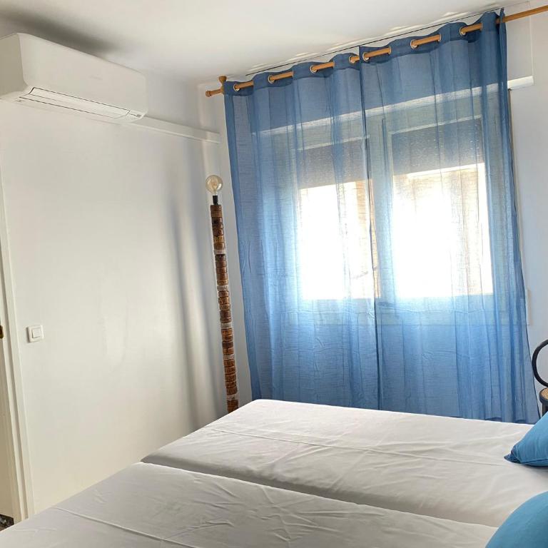 Atico con Terraza - Two-Bedroom Apartment - 28