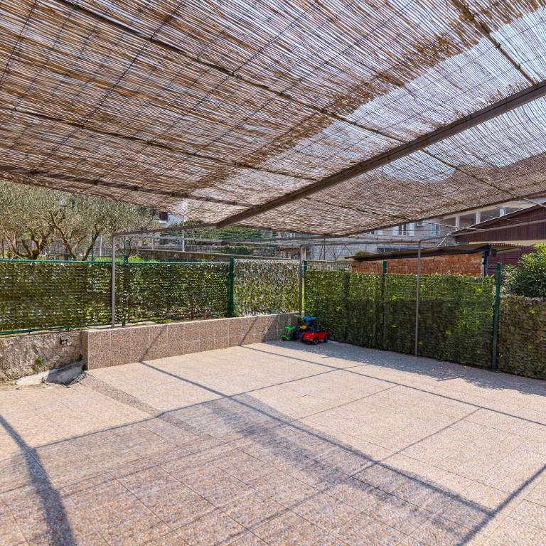 Ana's Place Near the Sea - Studio with Garden View - 12