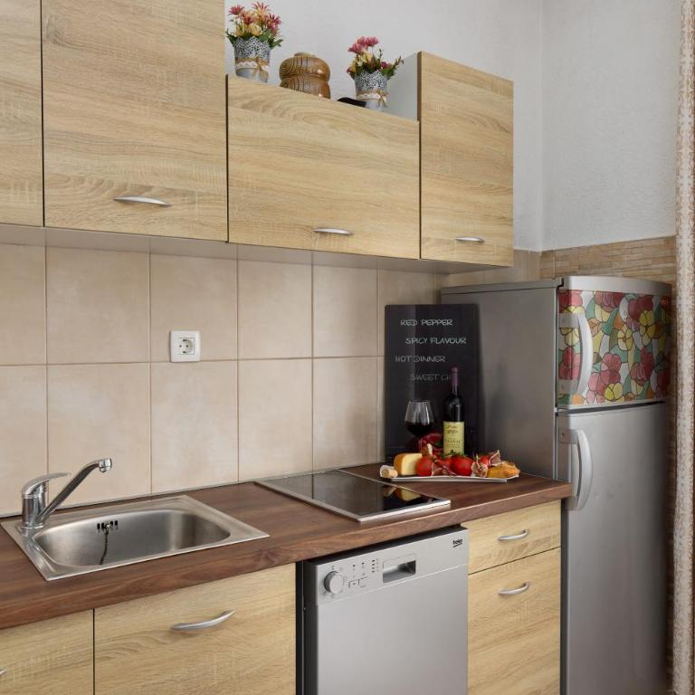 Ana's Place Near the Sea - Two-Bedroom Apartment - 2