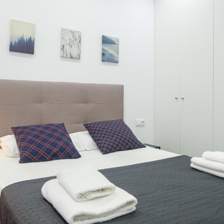 Apartment With Super Comfortable Beds - Apartment with Balcony - 10