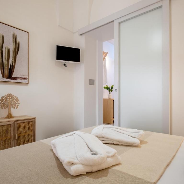 La Bella Ostuni Suites - Camera Matrimoniale con Vasca Idromassaggio - 32
