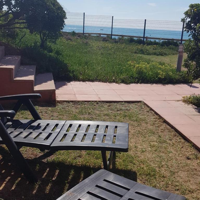 Cosy T2 refait à neuf climatisé, vue mer avec terrasse et jardin, Wifi piscine tennis et parking - Appartement 1 Chambre - 20
