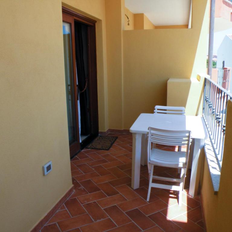 Appartamento residence casa vacanza bonus traghetto - Apartment with Garden View - 1