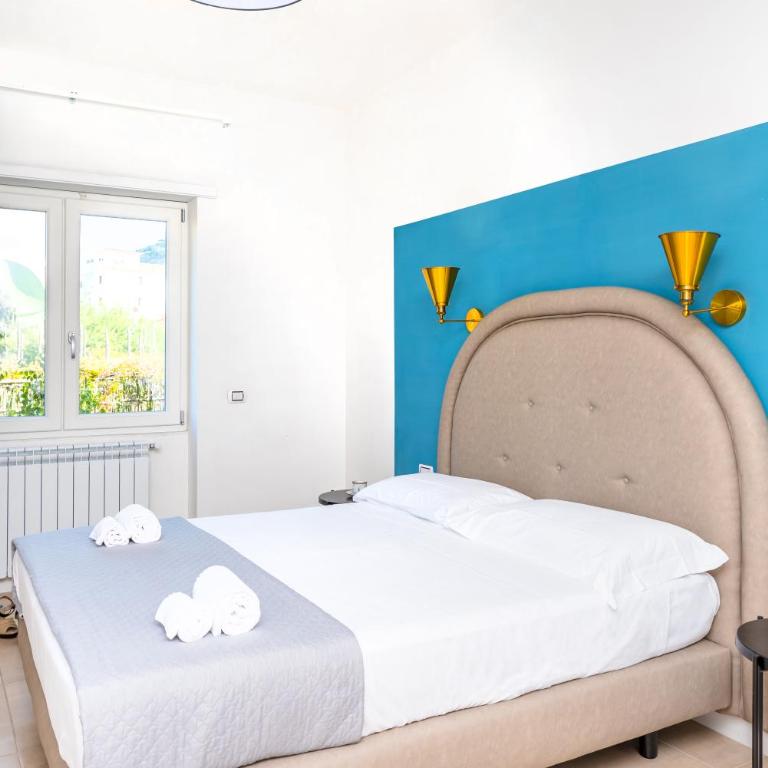 Mako Sorrento Suites - Camera Matrimoniale con Vista Giardino - 1