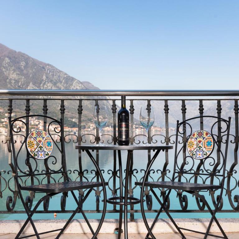 Promenade Rose - One-Bedroom Apartment - 3