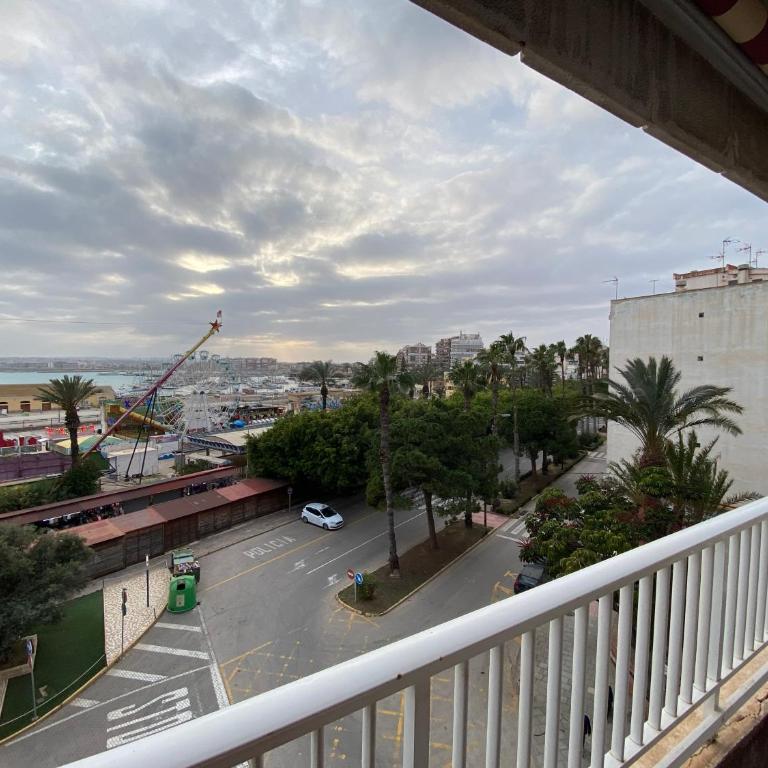 Homely Apartments Paseo Del Mar - Apartamento de 3 dormitorios - 12