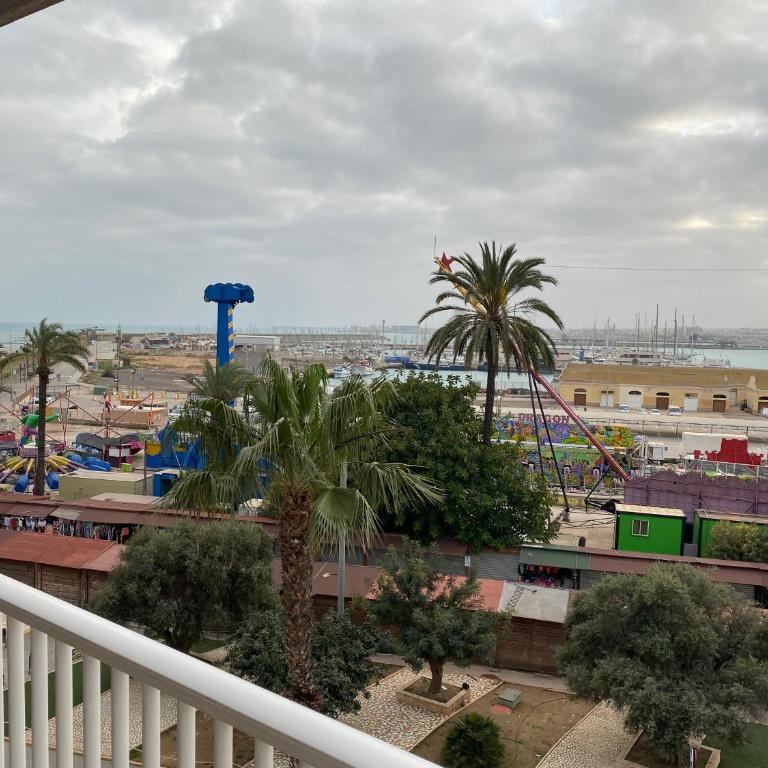 Homely Apartments Paseo Del Mar - Apartamento de 3 dormitorios - 35