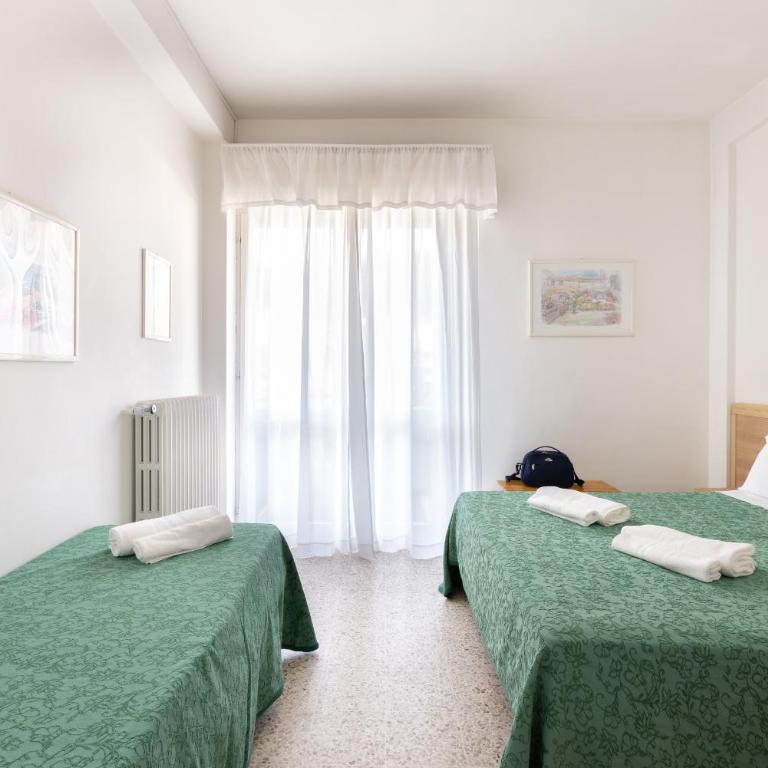 Hotel Morena Riccione Centrale - Triple Room with Balcony - 13