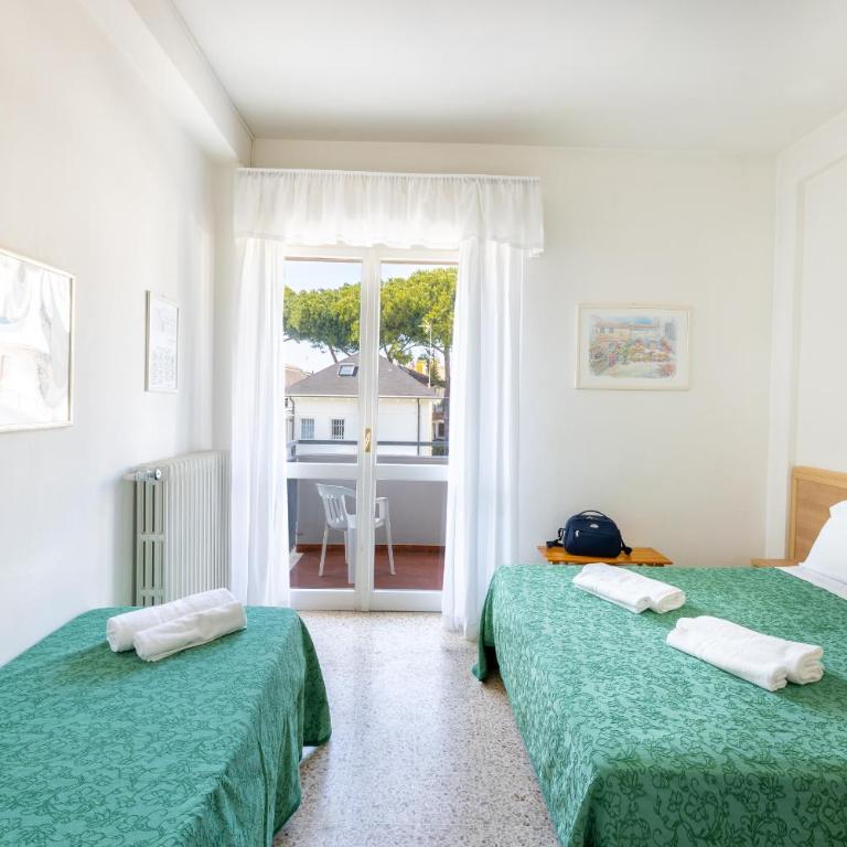 Hotel Morena Riccione Centrale - Triple Room with Balcony - 15