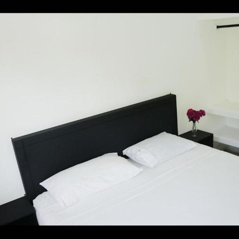 Private room with king size bed - Habitación Doble - 1 o 2 camas - 21