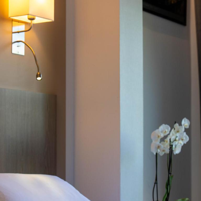 La Chartreuse Logis Hotel Restaurant - Chambre Double - Vue sur Fleuve - 1