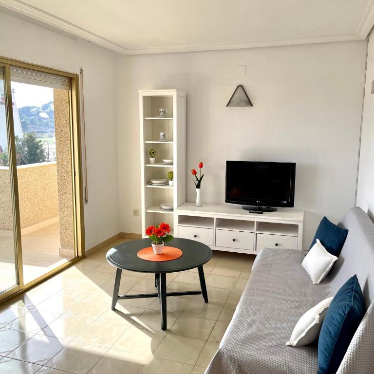 APARTBEACH TURQUESA 506 Vistas Playa y Climatizado - One-Bedroom Apartment - 3