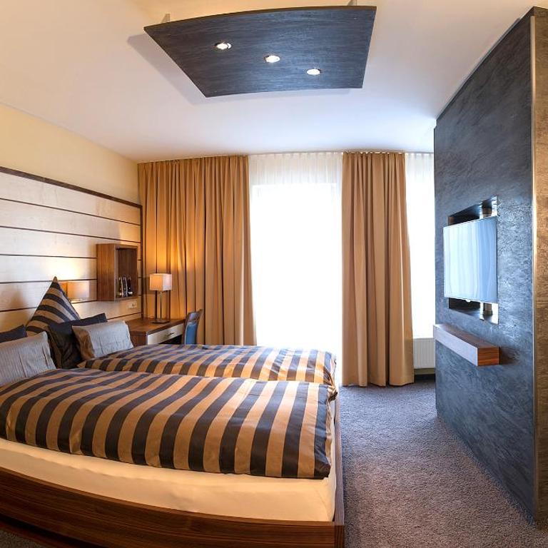 Kur- und Wellnesshotel Förch - Deluxe Doppelzimmer - 2