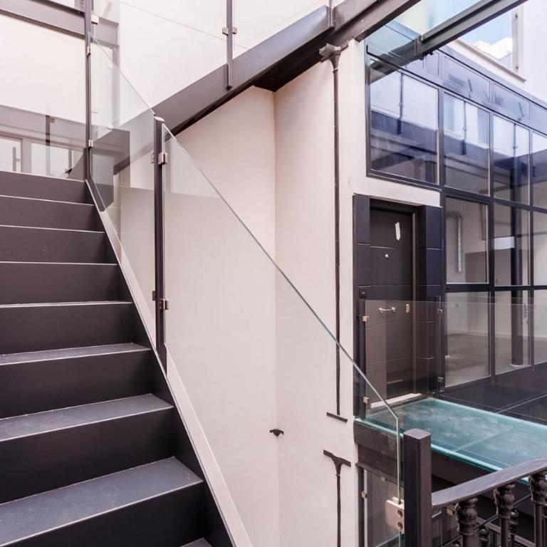 Precioso Ático de diseño, gran Terraza de 35 m2 y de 16 m2 y Garaje en pleno Centro - Penthouse Apartment - 25
