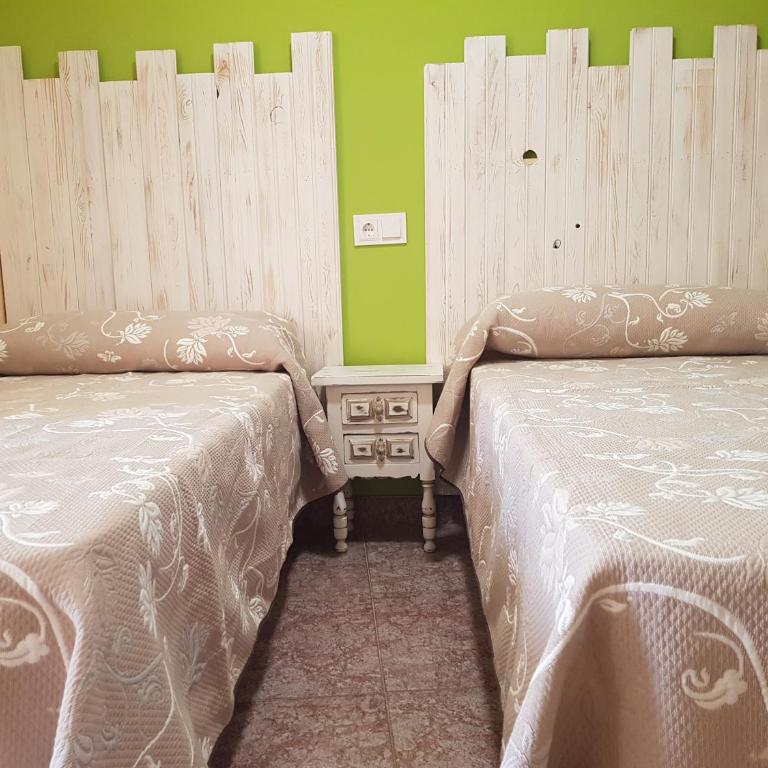 Hostal Pabellón - Habitación Doble - 2 camas - 12
