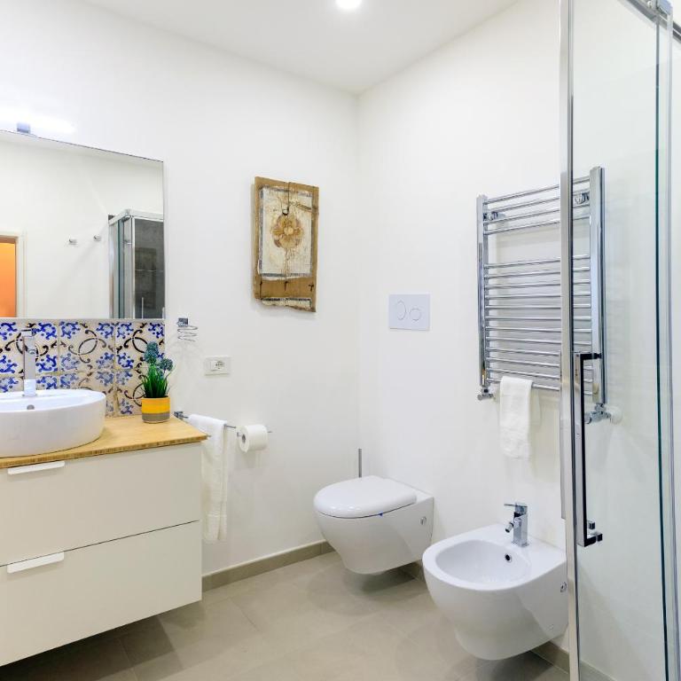 Kalbita home - Two-Bedroom House - 15