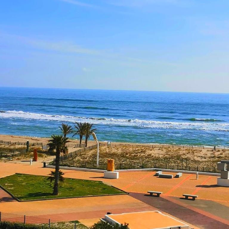 Soleil Levant 2 - En bord de mer - Superbe Appartement Cosy - Accès direct plage - Proche Commerces et Animations - Appartement 1 Chambre - 14