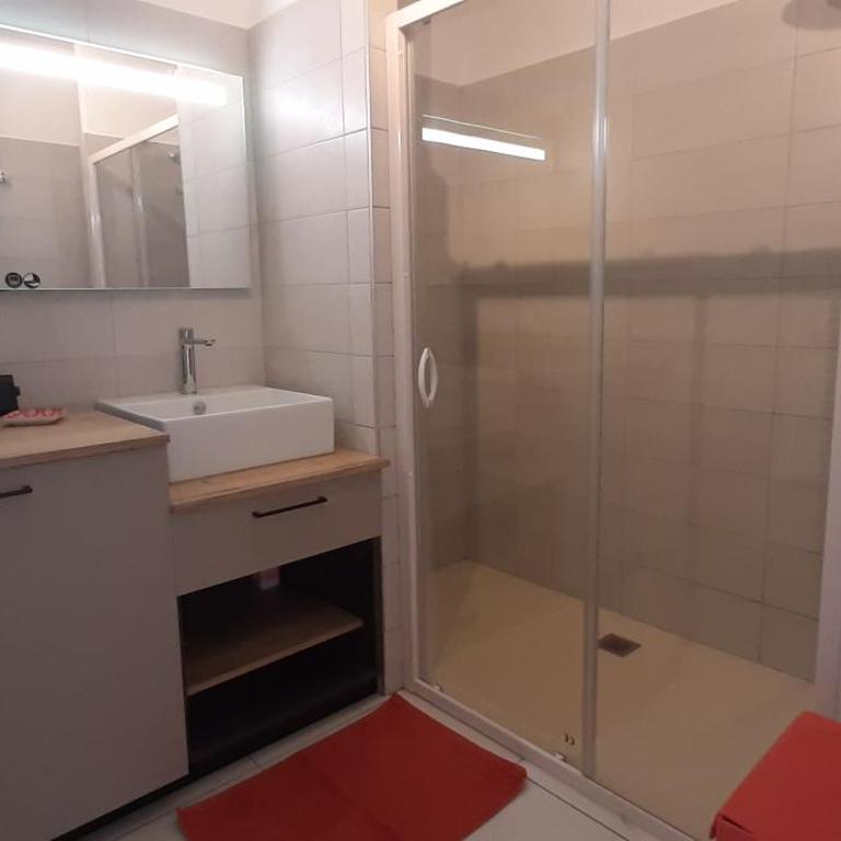 Au cœur du Golf, appartement neuf vue golf et piscine - Clim Wifi parking - Appartamento con 1 Camera da Letto - 4