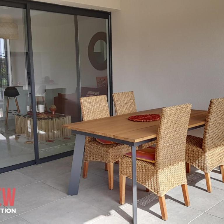 Au cœur du Golf, appartement neuf vue golf et piscine - Clim Wifi parking - Appartamento con 1 Camera da Letto - 8