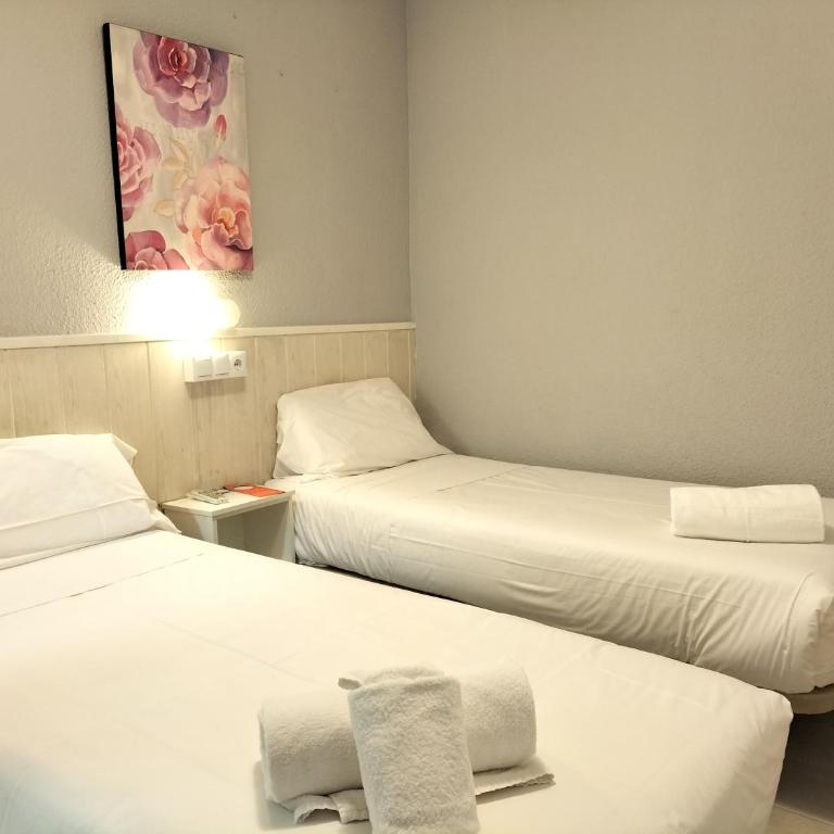 Hostal Albero by gaiarooms - Habitación Doble - 2 camas - 7