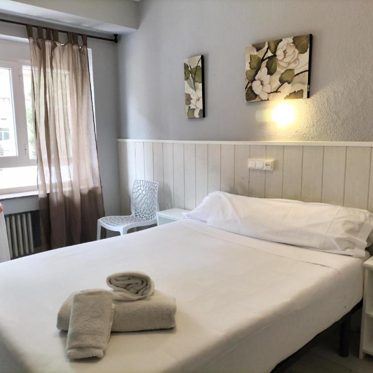 Hostal Albero by gaiarooms - Habitación Doble - 4