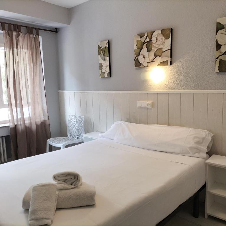 Hostal Albero by gaiarooms - Habitación Doble - 10