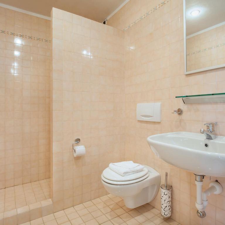 Villa Sybille With Pool And Lake View - Villa con Piscina Privata - 24