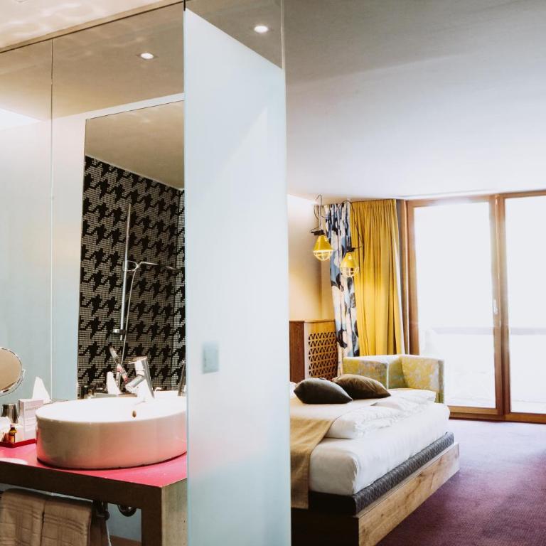 Walliserhof - Premier Double Room - 5