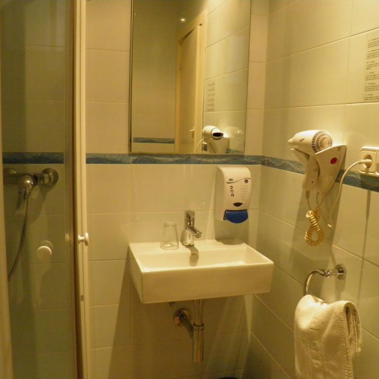 Hotel Europa - Habitación Individual - 2