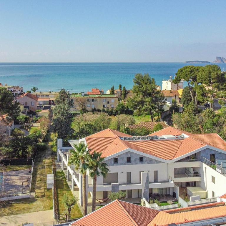 T4 NEUF - JARDIN-TERRASSE ET PISCINE – ACCÈS DIRECT PLAGES ET CENTRE VILLAGE – App C 12 - Appartement 3 Chambres - 16