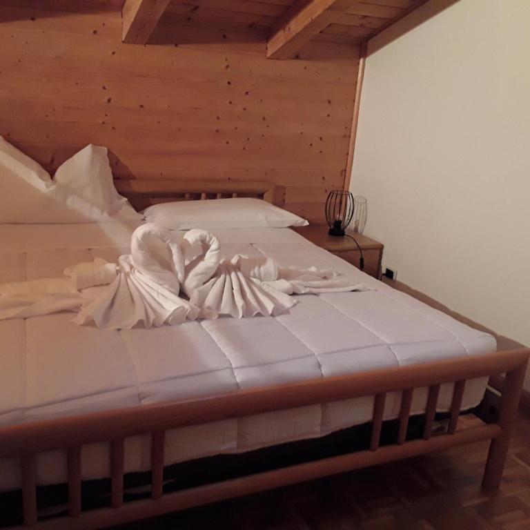 Appartamenti DOLOMITI - Two-Bedroom Apartment - 2
