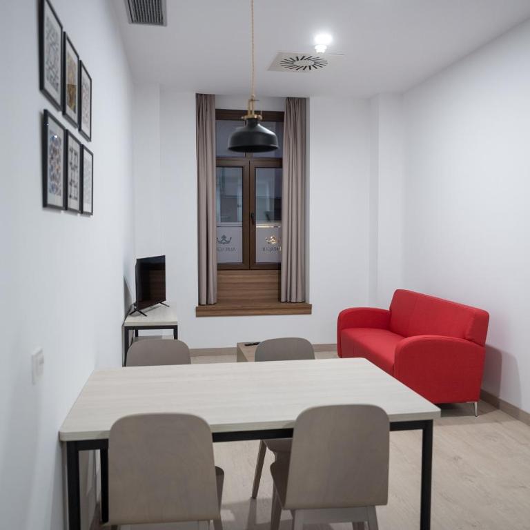 PALACIO REAL HOSTEL - Estudio con cama extragrande - 2
