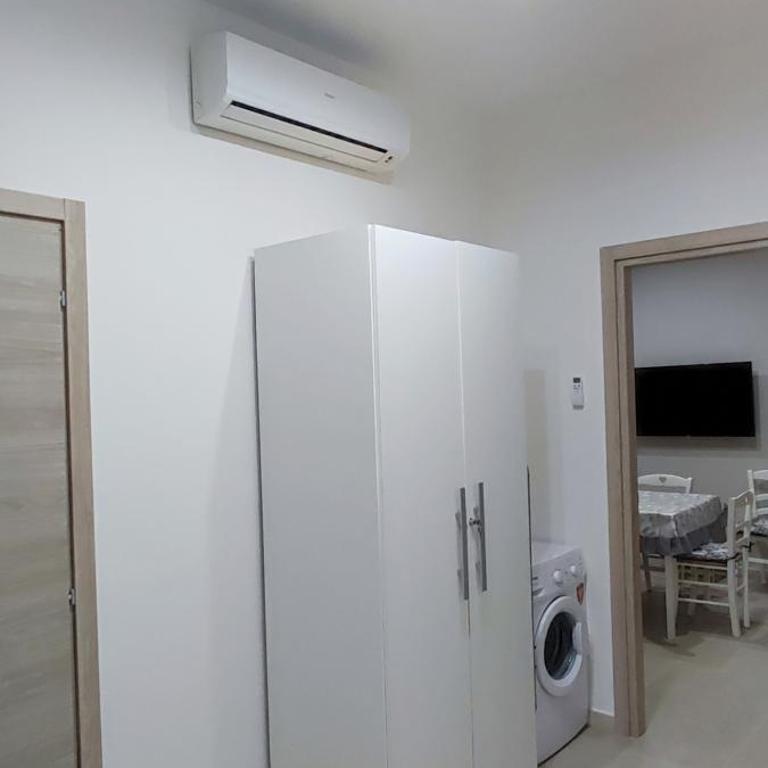Denise - Appartamento con 2 Camere da Letto - 13