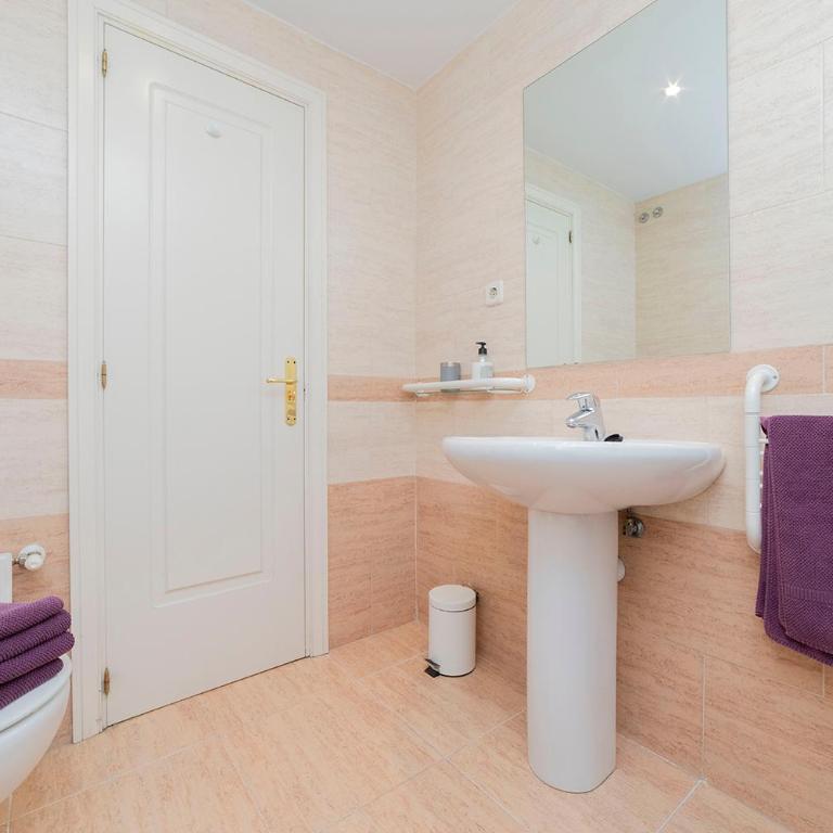 ACACIAS - Apartamento de 2 dormitorios - 18