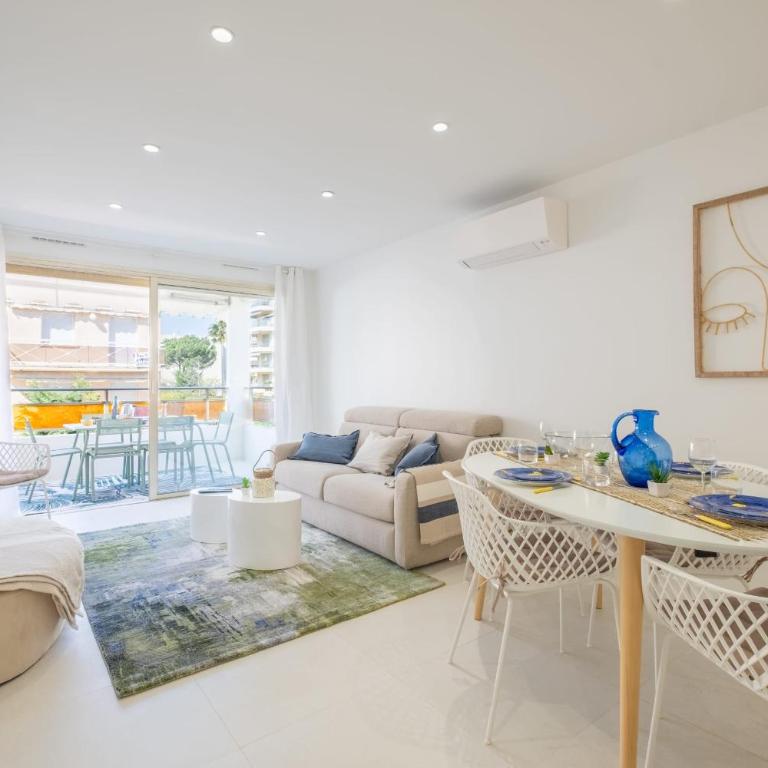 Stylish 2-Br Apartment Steps from the Croisette - Apartment - 2