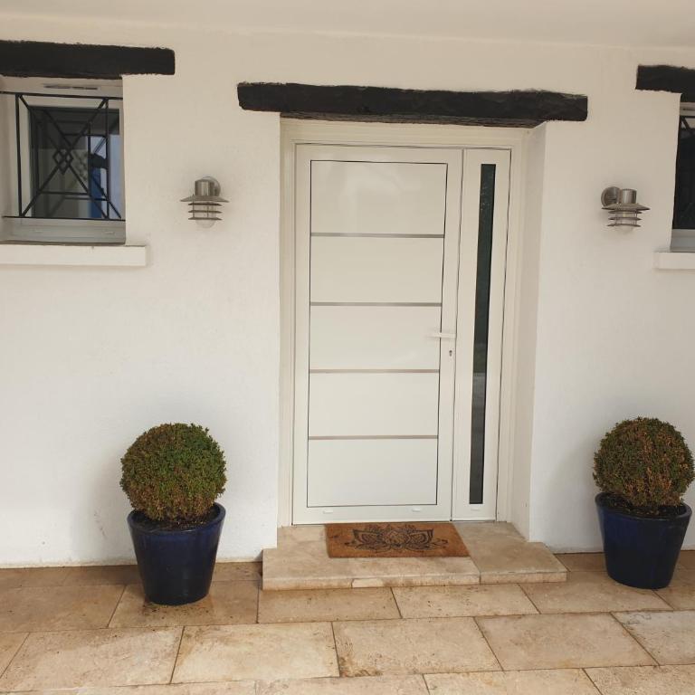 La Bastide Blanche Magnifique villa 5 étoiles 5 chambres et piscine privée sur 6500 m VAR - Villa avec Piscine Privée - 3