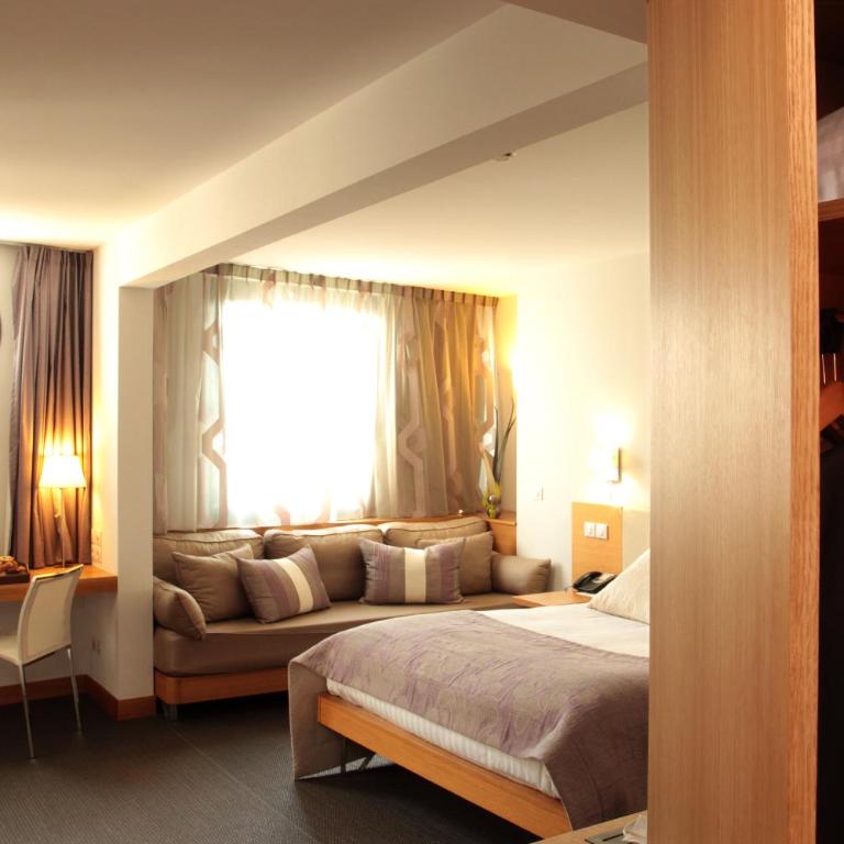 Best Western Premier Hôtel du Vieux-Port - Suite Junior Lit Queen-Size - Vue sur Mer - 7