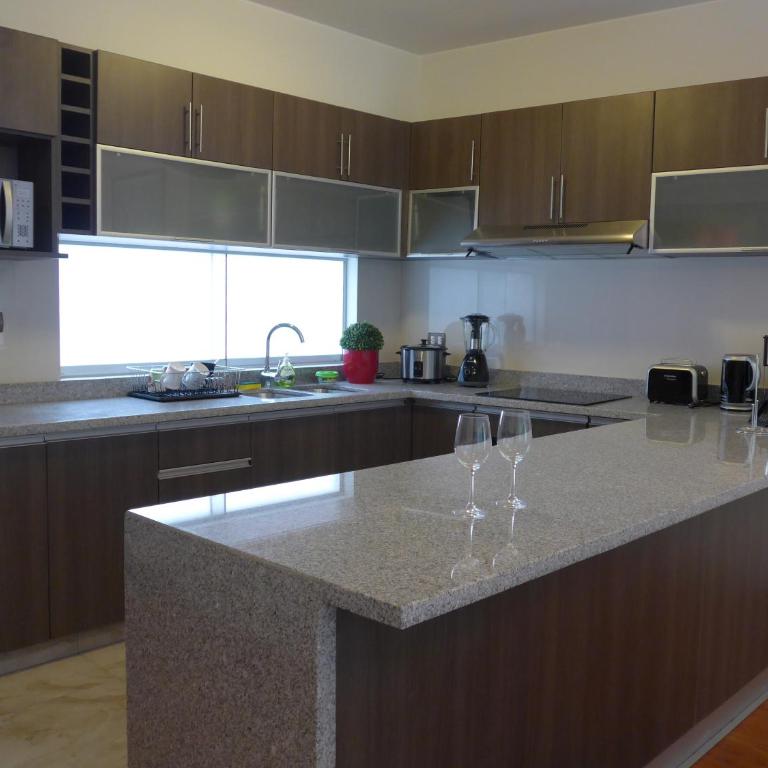 Spacious Apartment in Miraflores - Apartamento con vistas al jardín - 5
