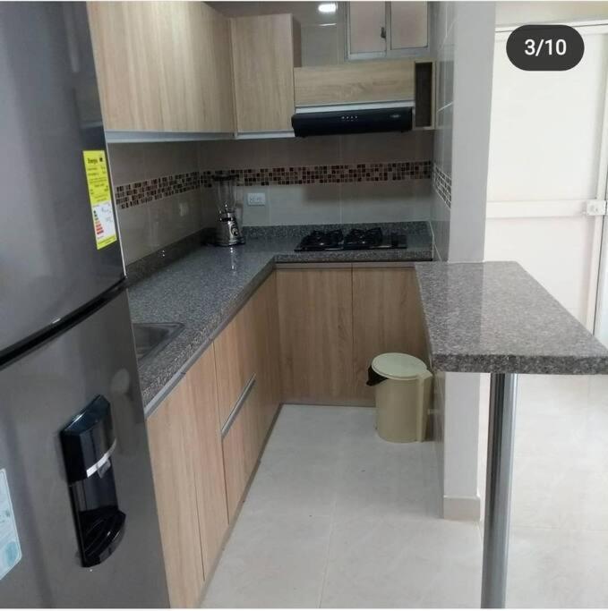 Apartamento Amoblado Cucuta - Apartamento de 3 dormitorios - 3
