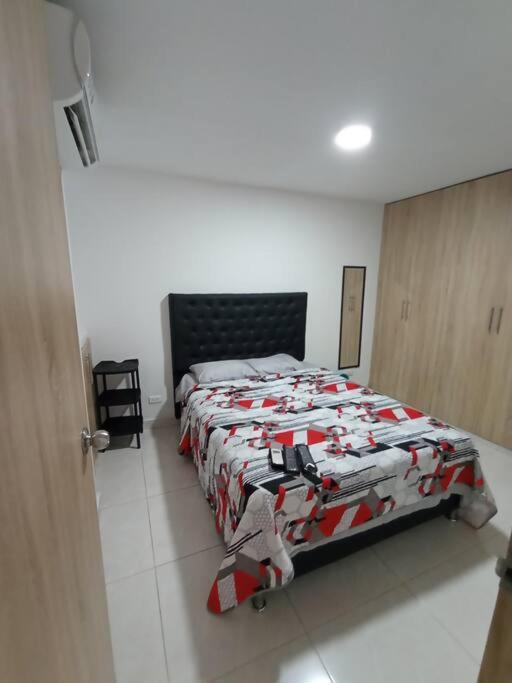 Apartamento Amoblado Cucuta - Apartamento de 3 dormitorios - 1