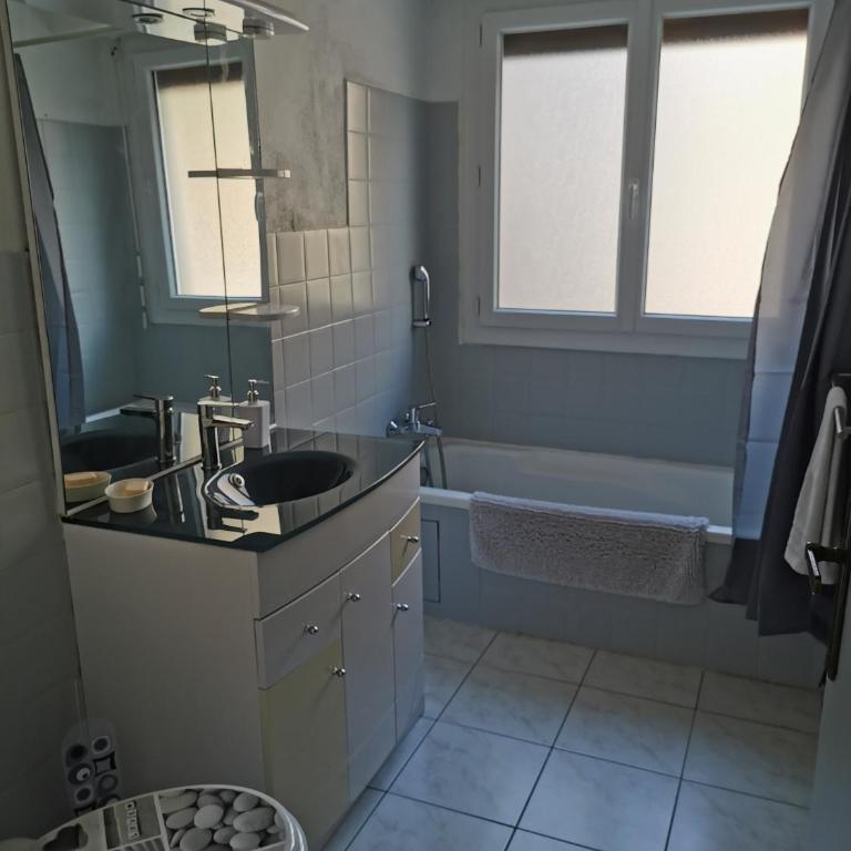 studio de 35m² entre antibes et juan les pins - Appartement 1 Chambre - 8